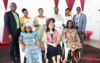 10577 des participants avec dr orathai au milieu dr omobonike sessou a gauche mme kra à droite et ps djossou président de l umes debout à gauche anc apedoh trésorier de l umes debout à droite